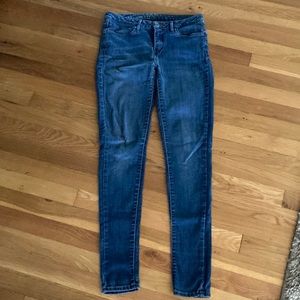 Women’s Levi stretch denim
